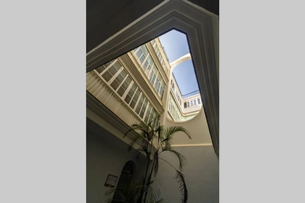 Apartamento SimplyHosted La Casa del Capitán Cádiz 0*,  España